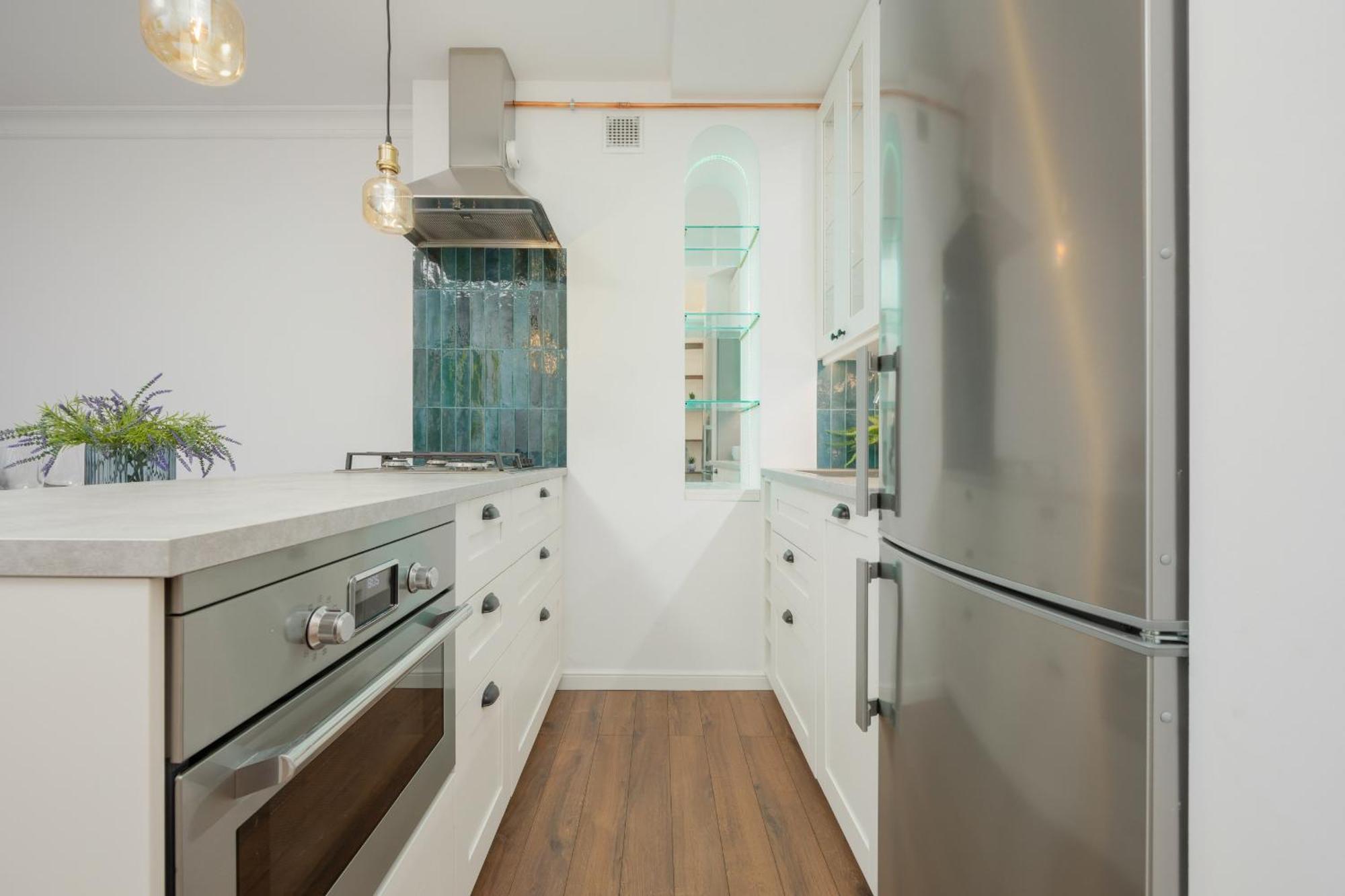 Marszalkowska Stylish With Balcony Center By Renters Apartment