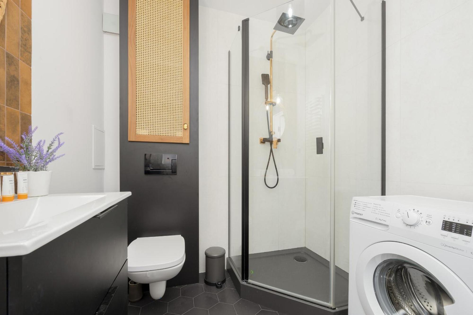 Apartment Marszalkowska Stylish With Balcony Center By Renters *