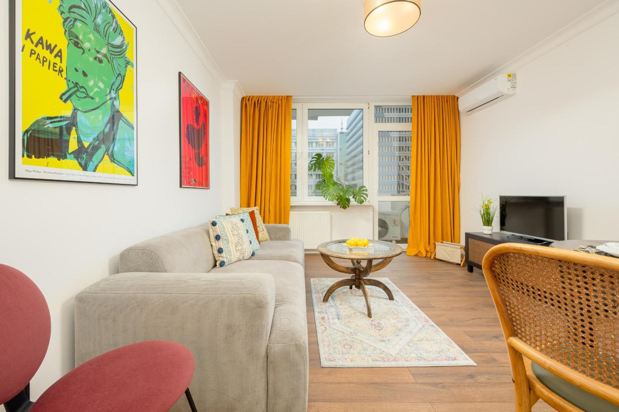 Apartment Marszalkowska Stylish With Balcony Center By Renters